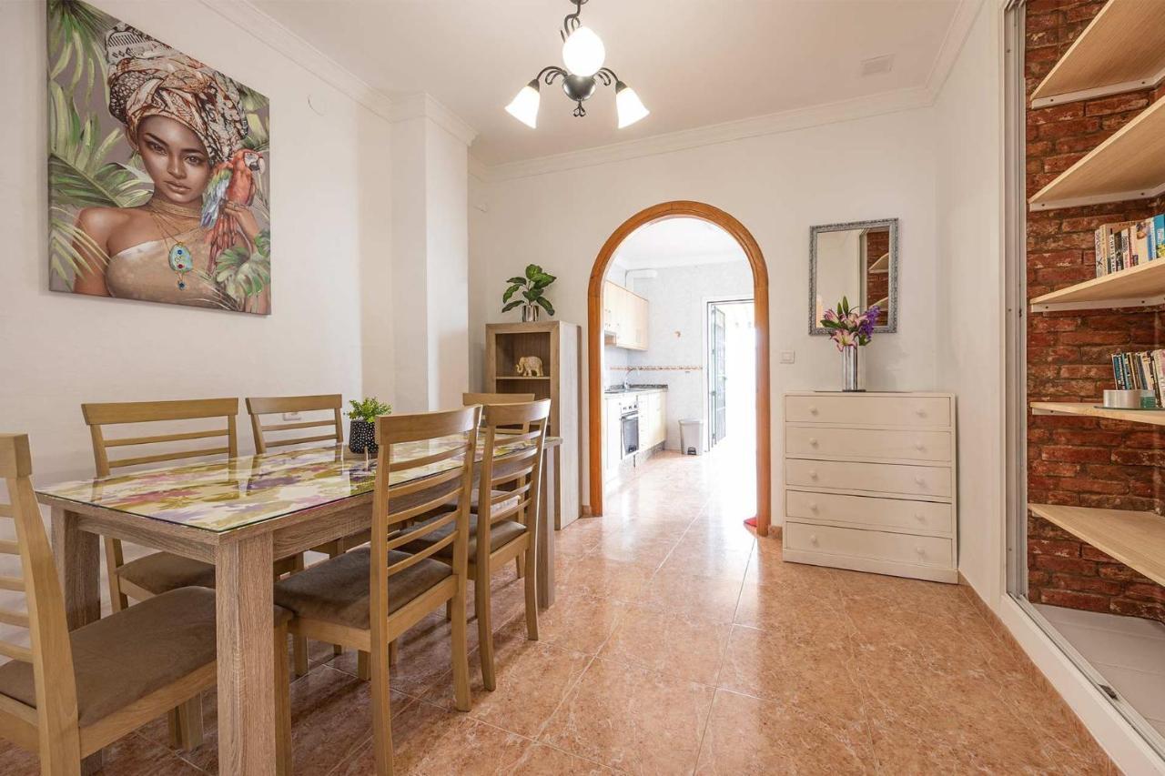 Apartamento Rosarito ネルハ エクステリア 写真